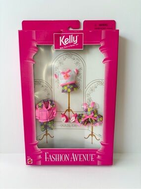 Kelly Fashion Avenue Doll Clothes set